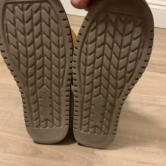 Koolaburra By UGG tan Boots - Picture 2 of 5